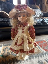 Vintage porcelain Leonardo