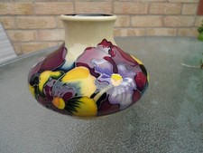 MOORCROFT   POTTERY. PANSY