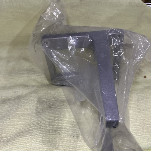 Saito engine parts mount - saito,