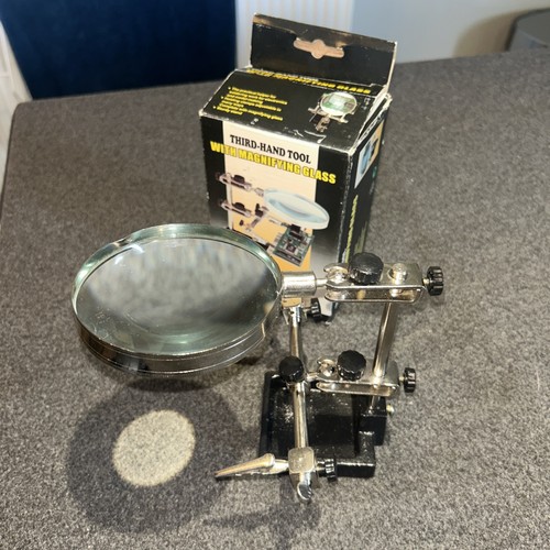 Third hand tool - , worktop