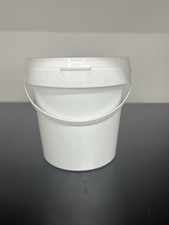 30 X 1 LITRE FOOD GRADE PLASTIC BUCKETS WITH HANDLE & LID. TAMPER EVIDENT TAB.