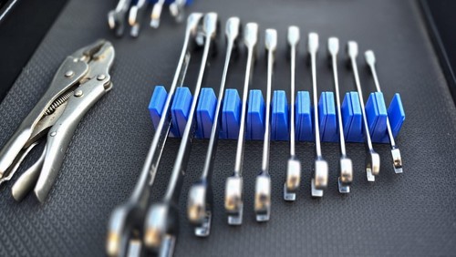 Modular spanner wrench rack - /,