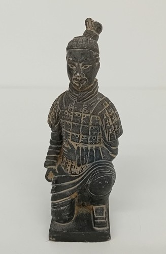 Terracotta warrior kneeling - warrior,