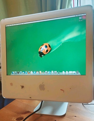 Retro 2004 rare apple imac - 17",