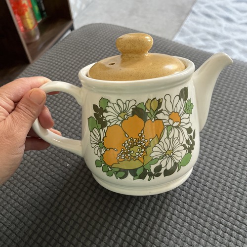Vintage retro floral sadler - floral,