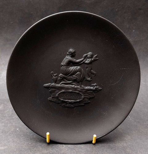 Wedgwood black basalt mother - black,