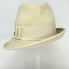 no66 - NWT Philip Treacy