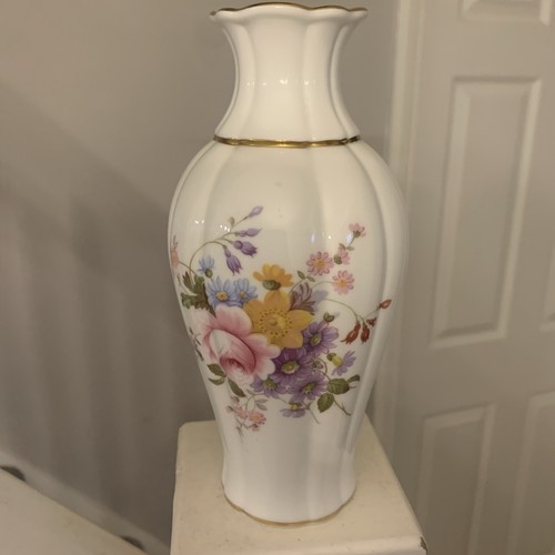 Royal crown derby posies - crown,