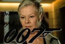 Dame Judi Dench Signed 6x4