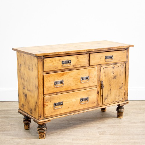 Small victorian pine - small,