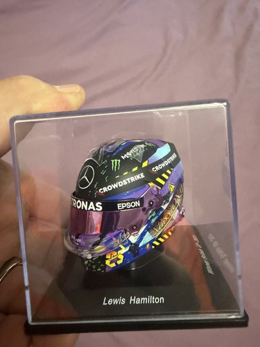 Spark 5hf066 helmet replica - spark,