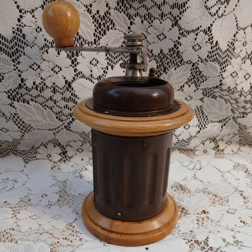 Traditional vintage wooden - traditional,