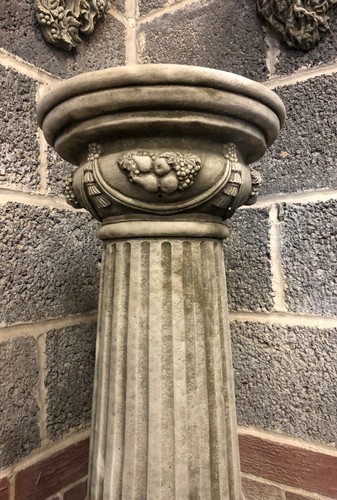 Large elegant column plinth - column,
