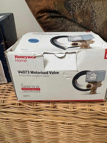 Honeywell v4073 port - 3,