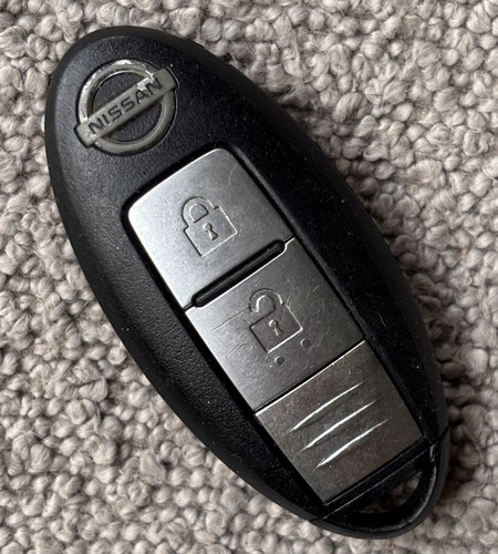 Genuine nissan button - genuine, 2