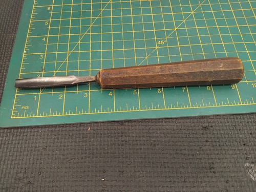 Vintage ward carving gouge - carving,