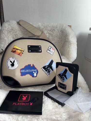 Playboy make carry - up,
