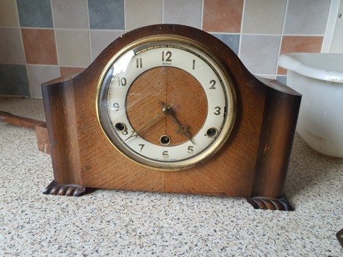 Perivale andrew mantle - perivale, clock