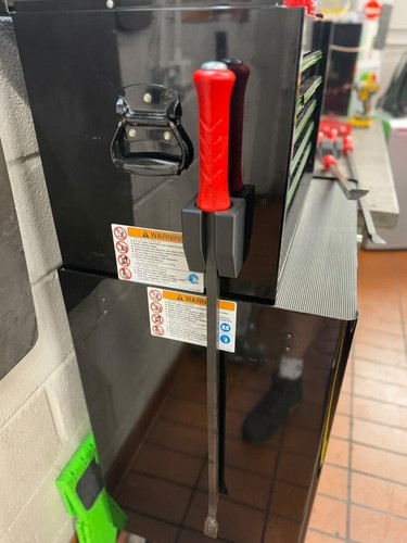 Slot large snap - slot, pry