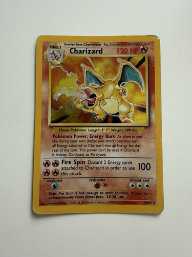Charizard pokémon card - pokémon,