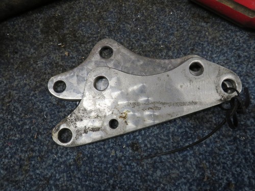 Velocette engine brackets mac - velocette,