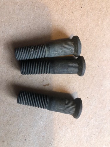 Morris minor rear hub - minor,