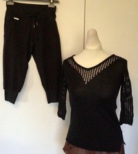 Set of 2 Black CAPEZIO Warm up