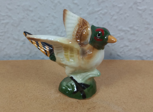 Vintage miniature ceramic - miniature,