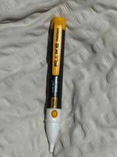 Fluke 2AC VoltAlert Non-Contact Voltage VoltAlert Detector Pen 200-1000V Tester