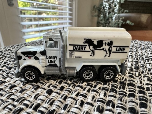 1981 matchbox peterbilt dairy - 1981,