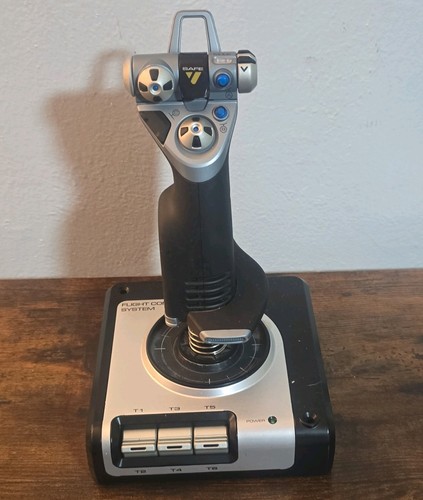 Saitek pro x52 - saitek, flight
