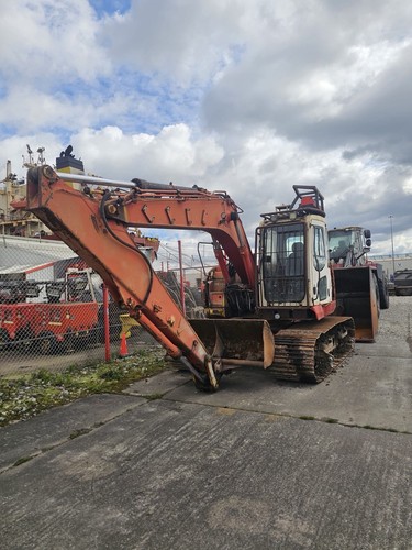 Komatsu pc13 excavator - pc13,