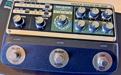 Boss 202 space echo delay - re-202,