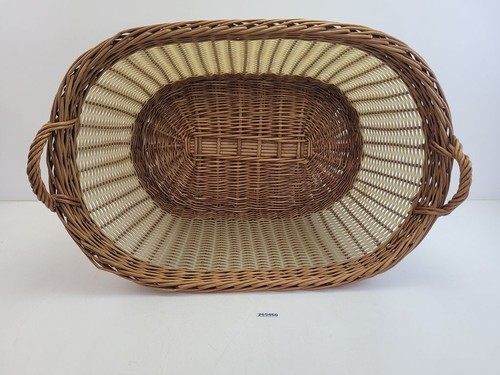 Wicker basket laundry basket