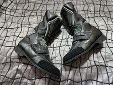 Kushitani GPW Leather