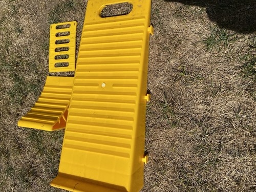 Caravan levelling ramp - caravan,