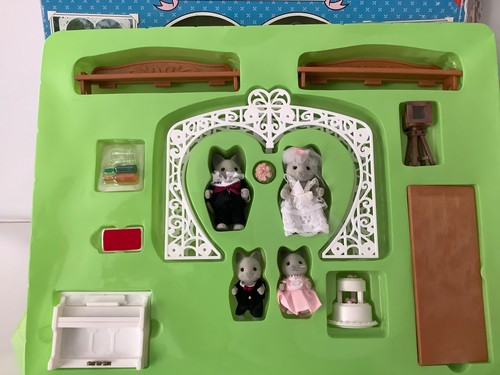 Sylvanian families woodland - families,