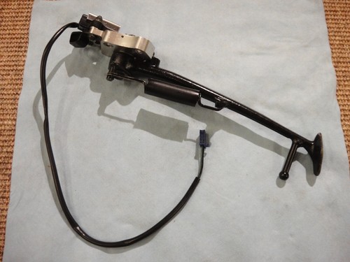 Yamaha side stand - side,
