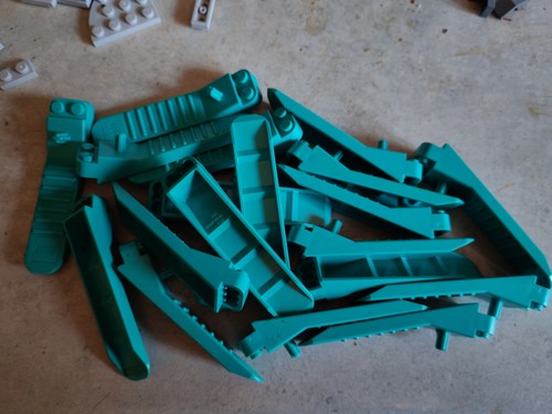 20x lego brick and axle - ,