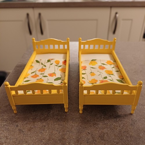 Vintage 1970s lundby yellow - lundby,