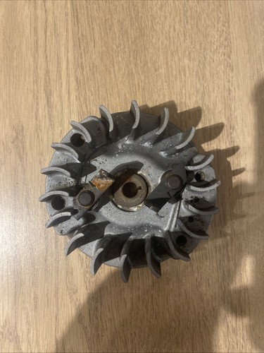Jonsereds 490 flywheel - 490,