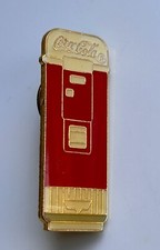 Coca Cola Vending Machine Enamel Pin Badge 1989