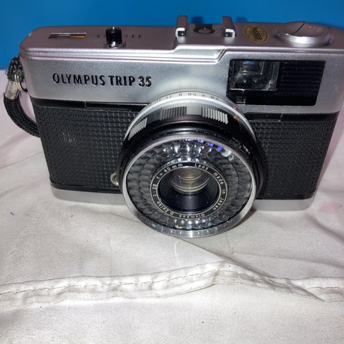 Olympus trip with - 35,