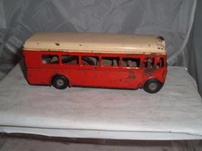 TRIANG MINIC PUSH & GO LONDON TRANSPORT SINGLE DECKER BUS IN WORKING ORDER