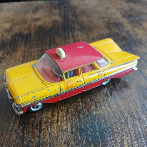Corgi toys chevrolet impala - toys,