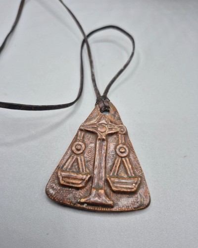 Vintage libra zodiac pendant - vintage,