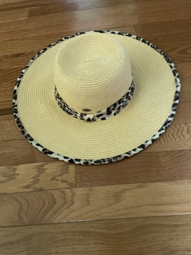 Exclusives leopard animal - c.c,