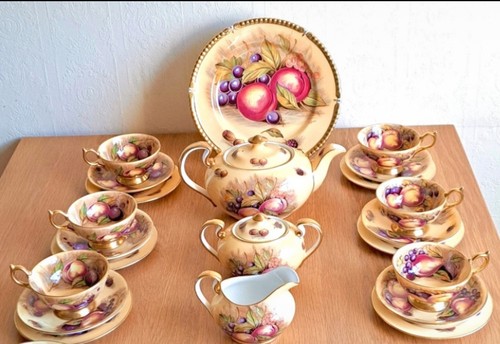 Aynsley orchard gold - gold, tea