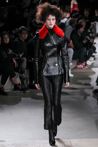 Alexander mcqueen runway - mcqueen, mink