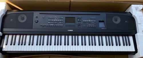 Yamaha dgx 670 digital piano - yamaha,